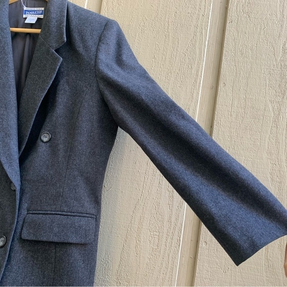 Vintage Pendleton 100% Virgin Wool Coat, Double Breasted Peacoat, Winter Jacket - Picture 4 of 15